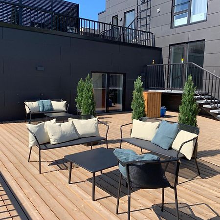 Thomas' Home - Trendy, Central & Balcony Talin Exterior foto